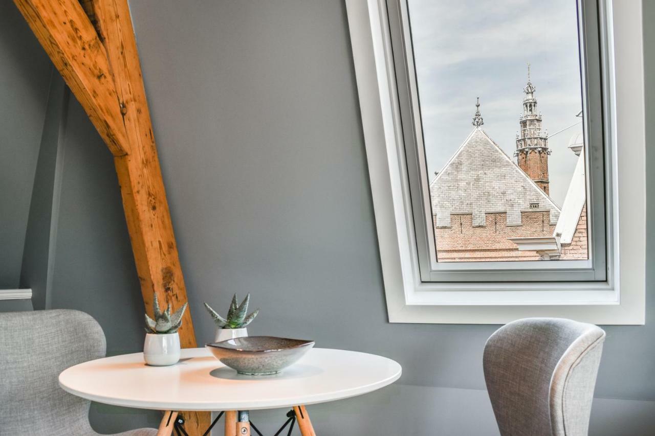 Boutique Hotel Koninginn Haarlem Bagian luar foto